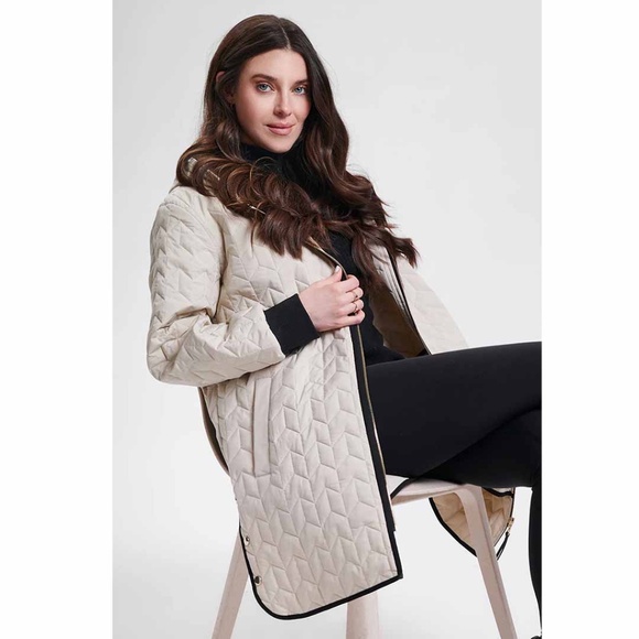 NIKKI JONES Women Large Beige Classic Weave Padded Coat EUC - Picture 11 of 11